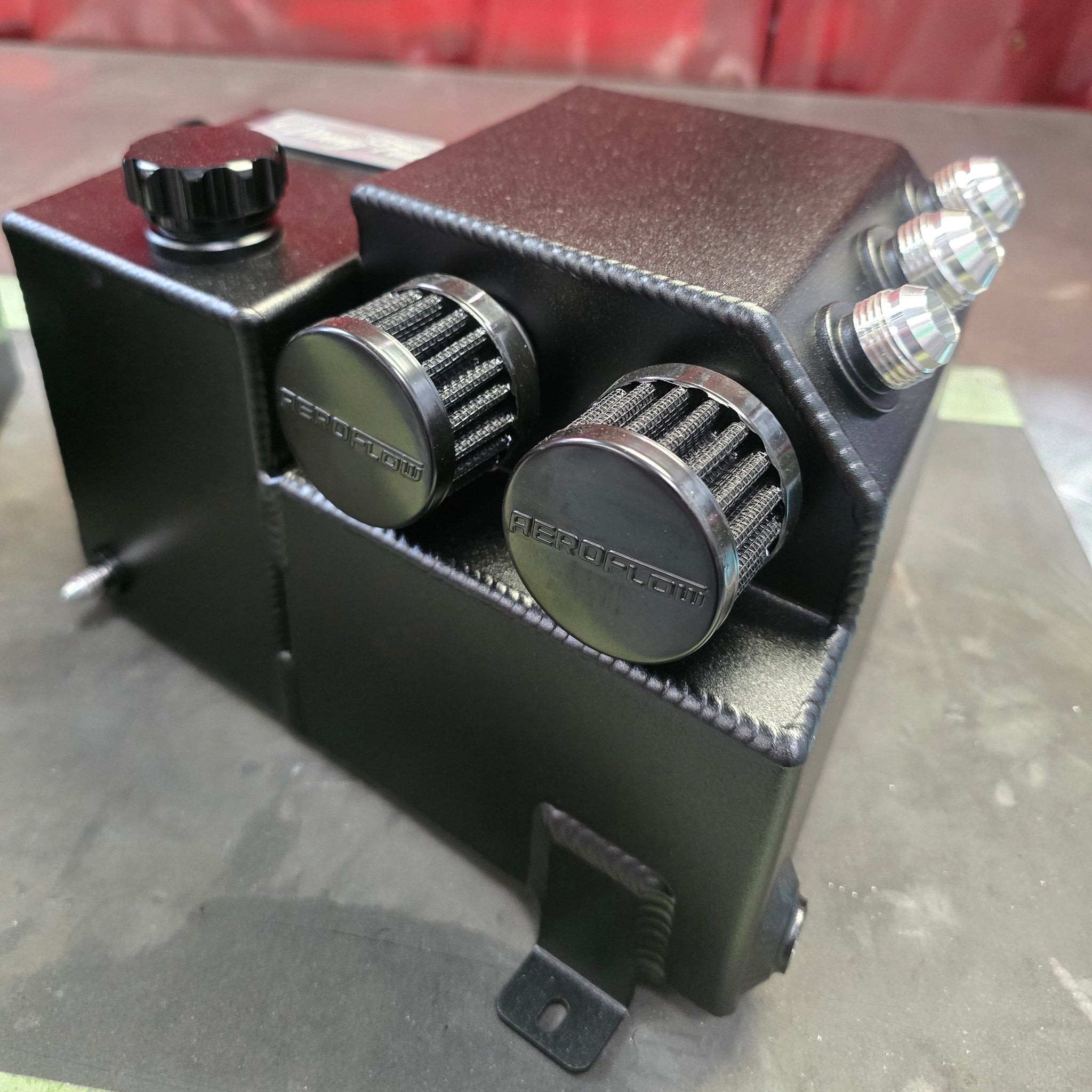 R32 Gtr Oil Catch Can/ Rad Overflow Tank