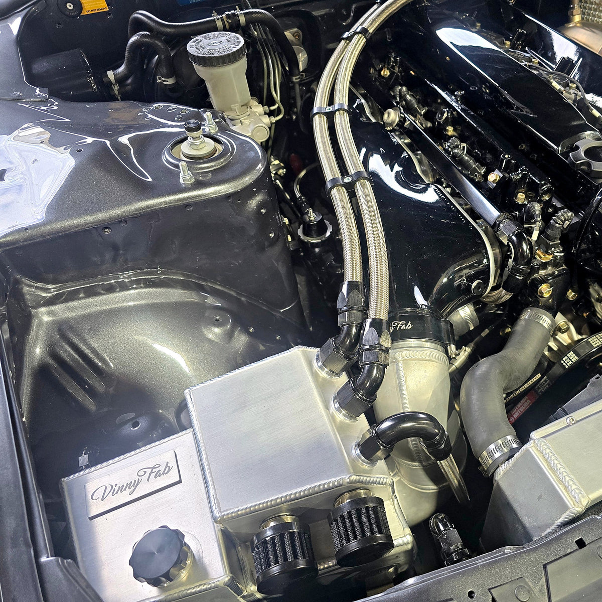 R32 GT-R Oil Catch Can / Radiator Overflow Tank, photo 4