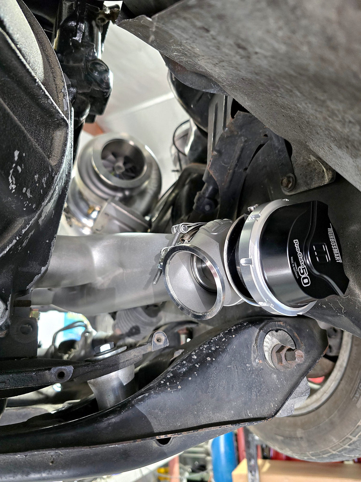 FD3S RX-7 T4 Twin Scroll Turbo Manifold - Single Wastegate, photo 4