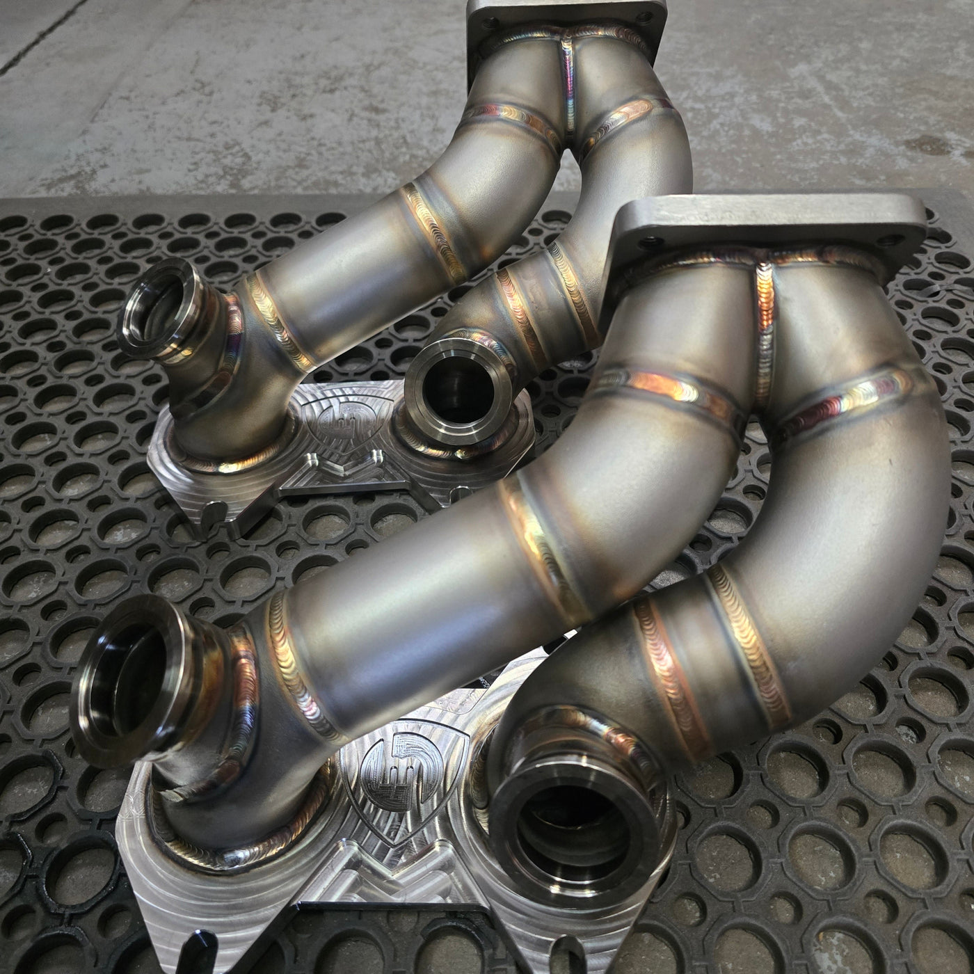Vinny Fab FD3S RX-7 T4 twin scroll turbo manifold for single turbo conversions